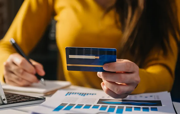 Understanding Debit Card Usage - A Guide to Responsible Spending